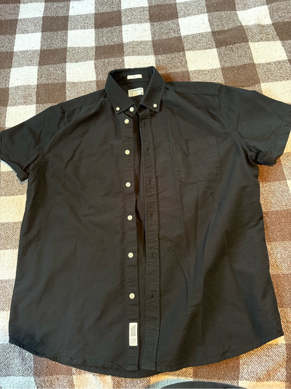 Frank and Oak Men's Black Short-Sleeve Button-Down Shirt